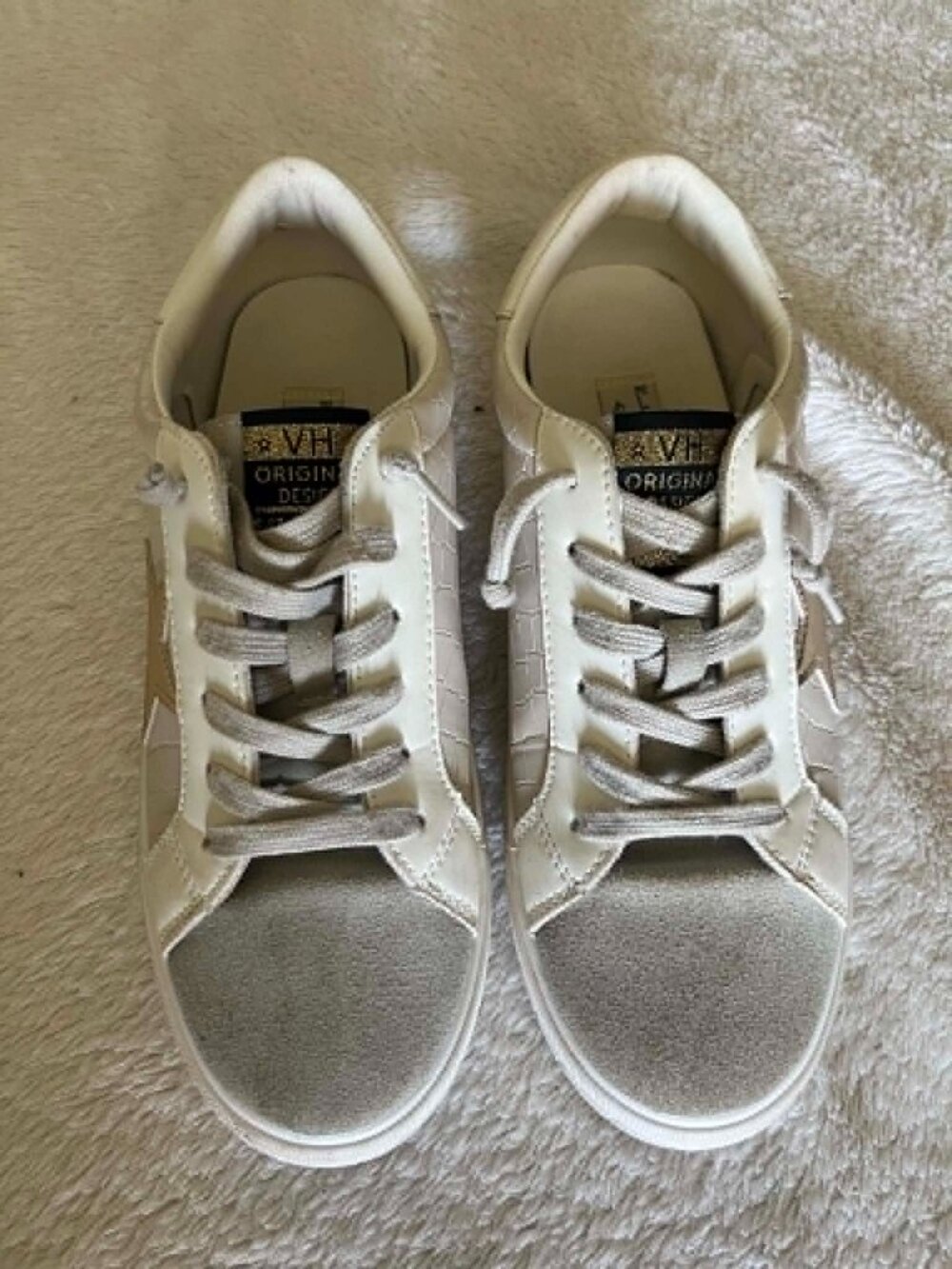 Vintage Havana Rush Low Top Sneakers Croco Star Women's size 9